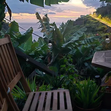 Romantic Glamping Bell Tent With Private Unique Bathroom Glamping Ponta do Sol (Madeira)