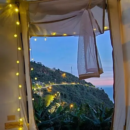 Romantic Glamping Bell Tent With Private Unique Bathroom * Ponta do Sol (Madeira)